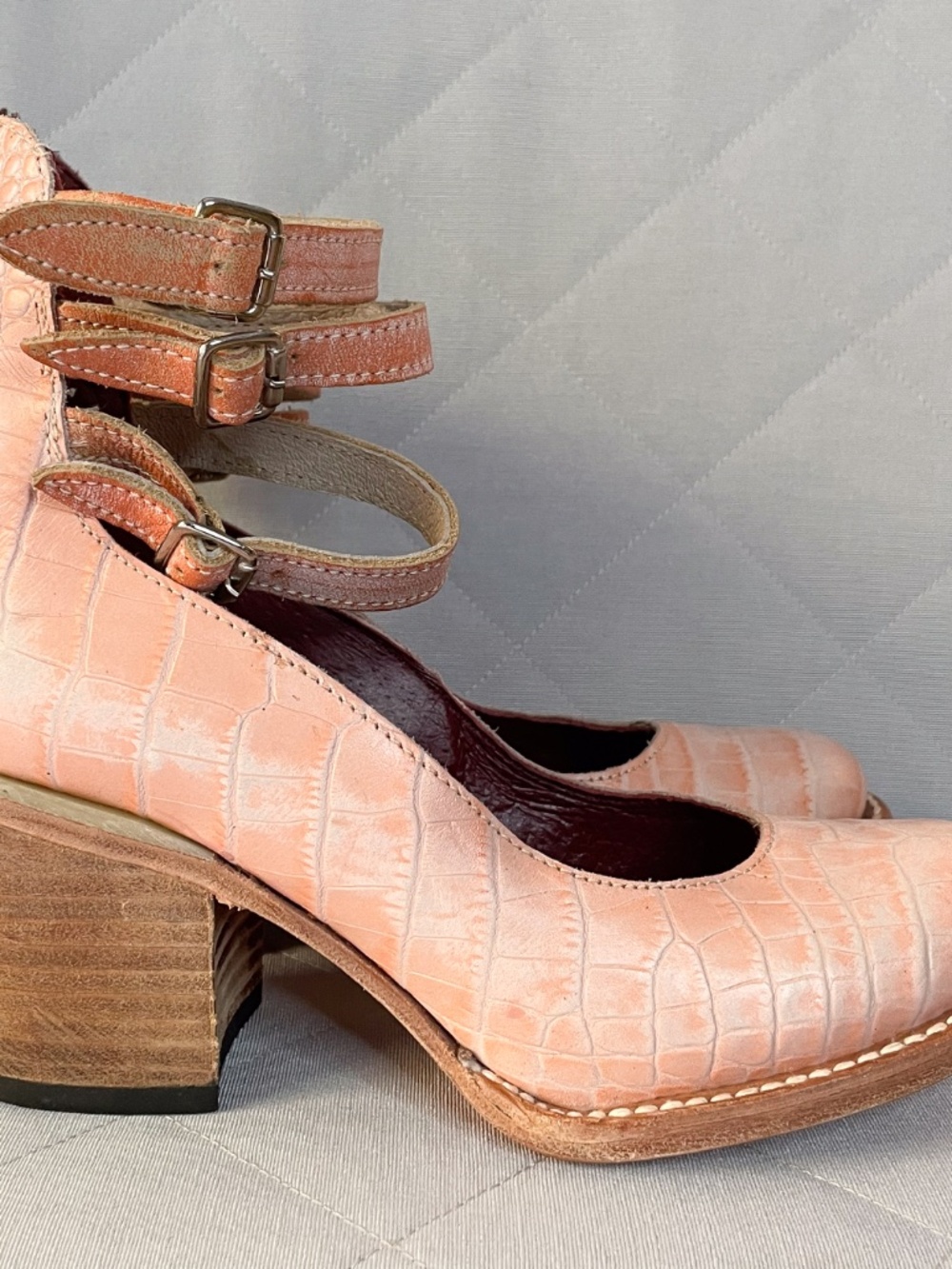 Freebird By Steven Randi In Pink Croco - Like New - Size 6 - Marker on Sole - Picture 5 of 12